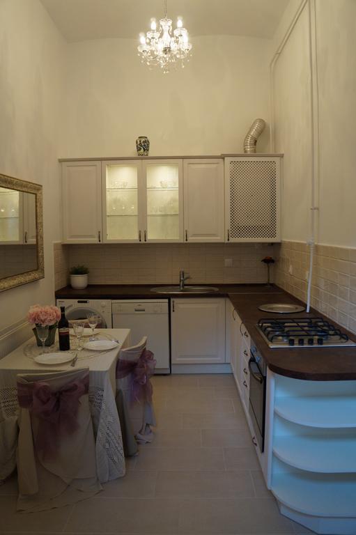 Julia'S Home Budapest Eksteriør billede