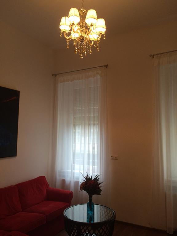 Julia'S Home Budapest Eksteriør billede